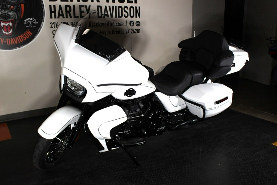 2026 Harley-Davidson® FLHXL Street Glide Limited