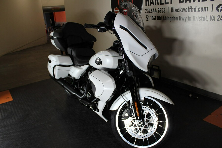 2026 Harley-Davidson® FLHXL Street Glide Limited