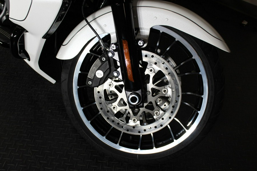 2026 Harley-Davidson® FLHXL Street Glide Limited