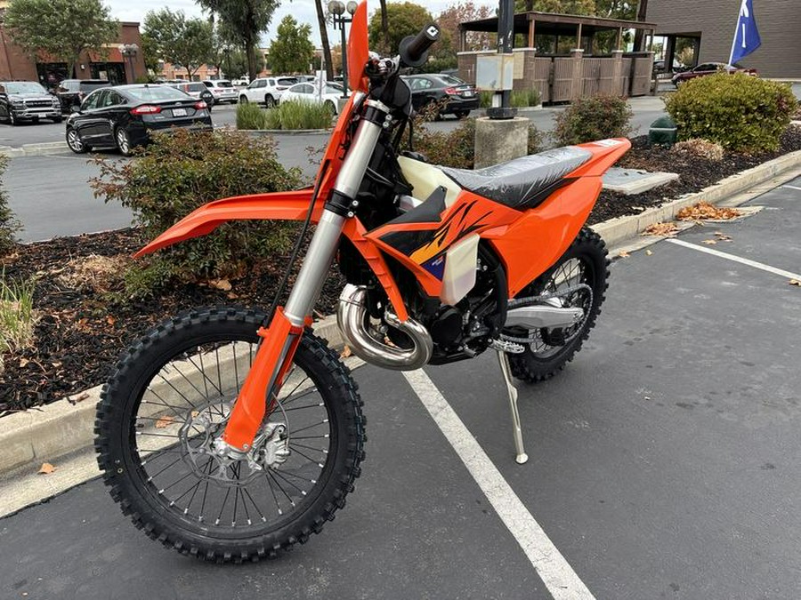 2026 KTM 300 XC