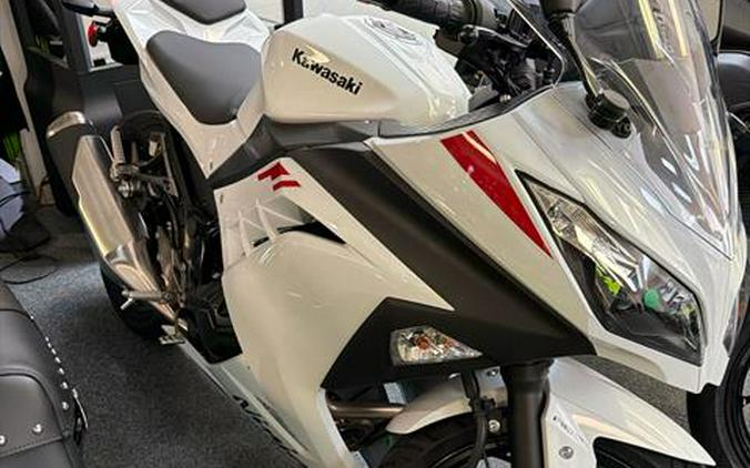 2026 Kawasaki Ninja® 300 ABS