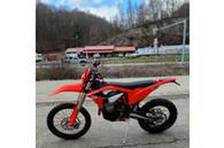 2023 Beta Motorcycles 390 RR