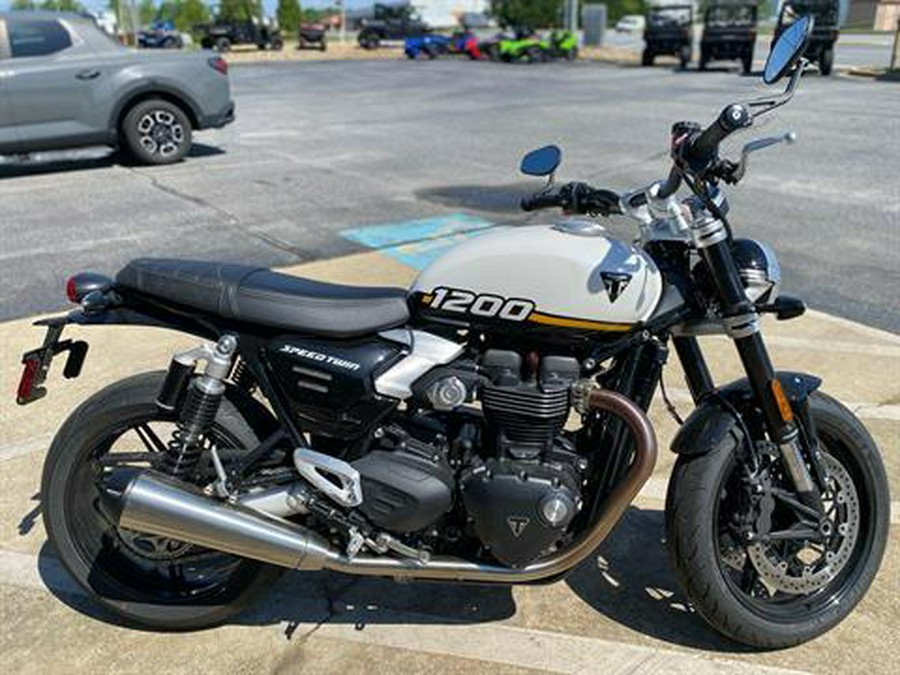 2025 Triumph Speed Twin 1200