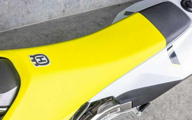 2026 Husqvarna Supermoto 701