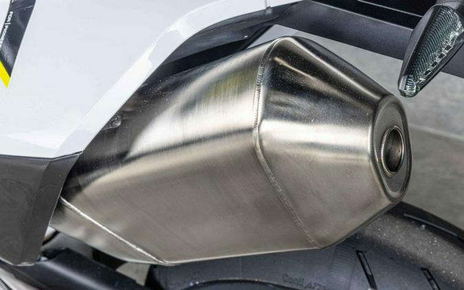 2026 Husqvarna Supermoto 701