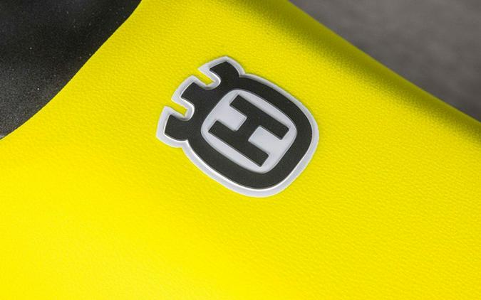 2026 Husqvarna Supermoto 701