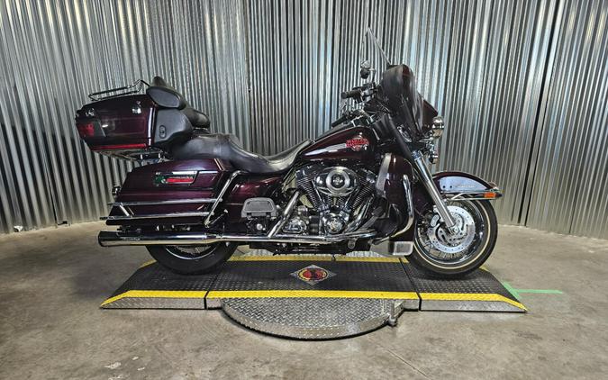 2007 Harley-Davidson Electra Glide Ultra Classic BLACK CHERRY W/PINSTRIPE