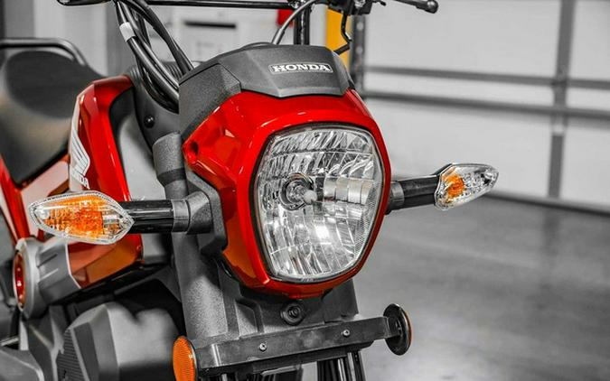 2026 Honda Navi Pearl Red Blue Metallic