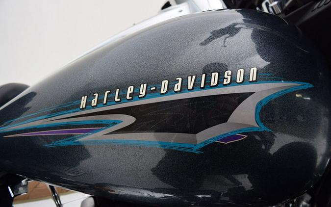 2015 Harley-Davidson Trike FLHTCUTG - Tri-Glide Ultra