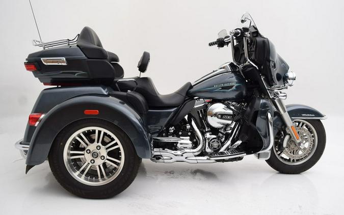 2015 Harley-Davidson Trike FLHTCUTG - Tri-Glide Ultra
