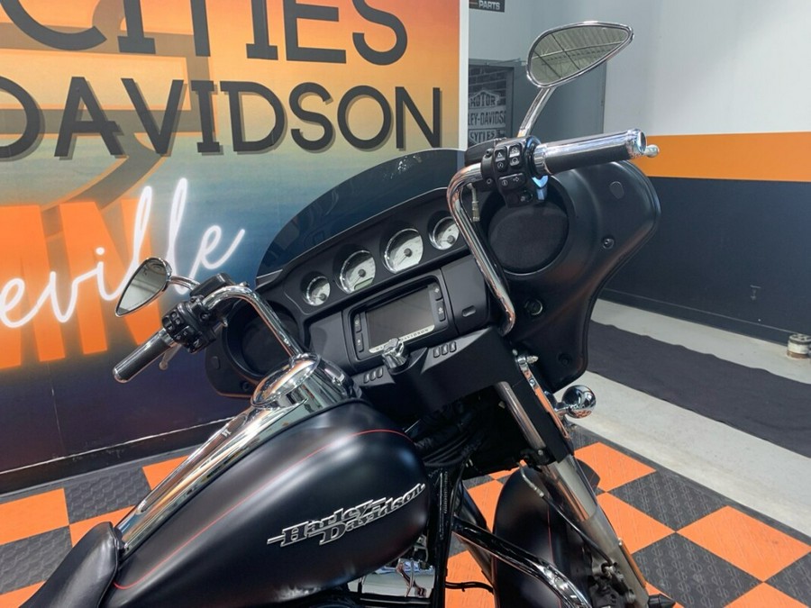 2016 Harley-Davidson Street Glide Special FLHXS