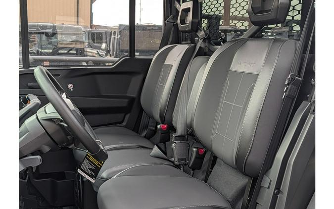 2027 DEFENDER XU LIMITED CAB HD11 - Can-Am