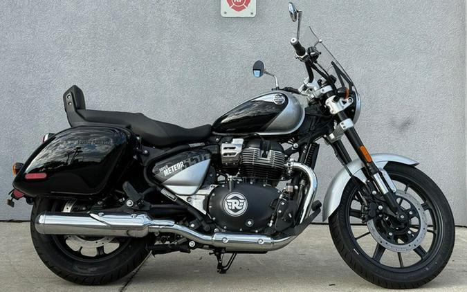 2024 Royal Enfield Super Meteor 650 Interstellar Grey