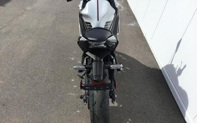 2026 Kawasaki Ninja® 650 ABS