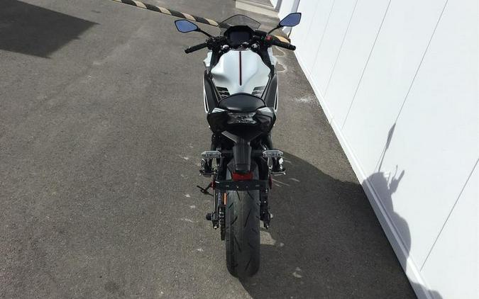 2026 Kawasaki Ninja® 650 ABS