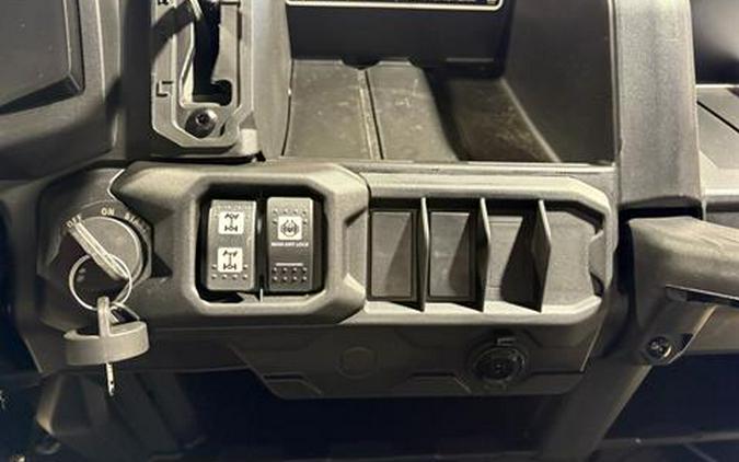 2026 Can-Am Defender DPS HD9