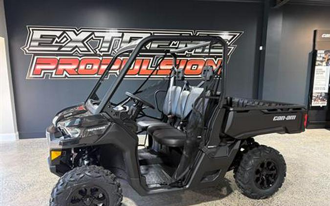 2026 Can-Am Defender DPS HD9