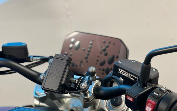 2026 BMW R 1300 R