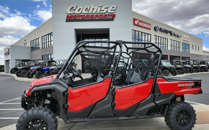 2025 Honda Pioneer 1000-6 Crew Deluxe