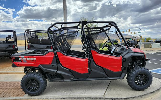 2025 Honda Pioneer 1000-6 Crew Deluxe