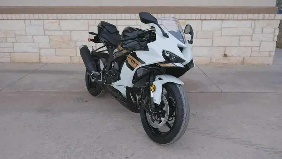 2026 KAWASAKI NINJA ZX-6R ABS
