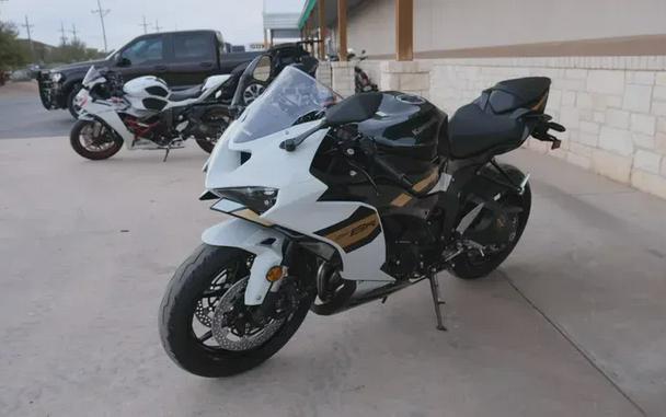 2026 KAWASAKI NINJA ZX-6R ABS