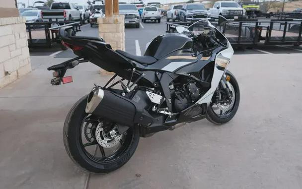 2026 KAWASAKI NINJA ZX-6R ABS