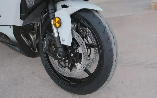 2026 KAWASAKI NINJA ZX-6R ABS