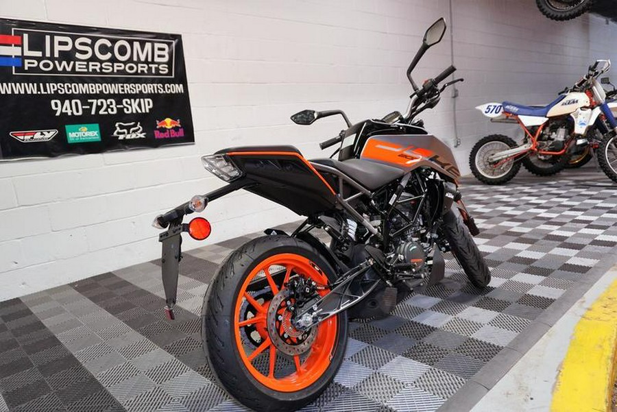 2023 KTM 200 Duke