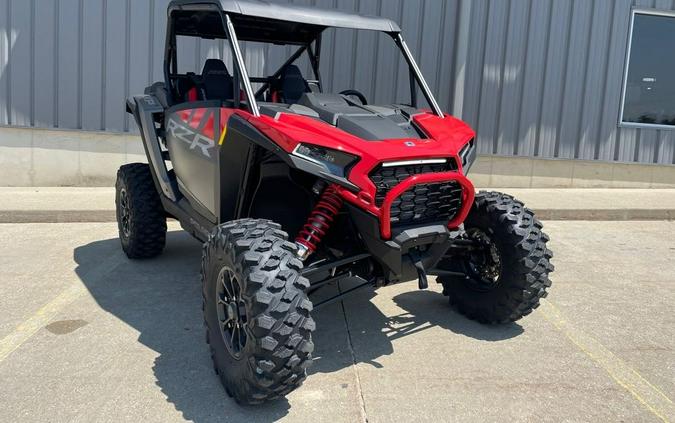 2024 Polaris Industries RZR XP 1000 Ultimate Indy Red