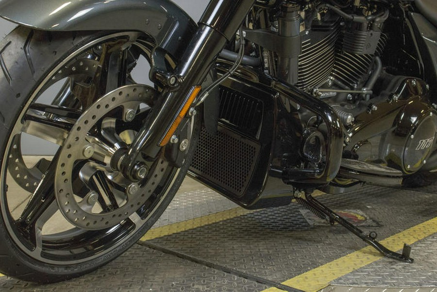 2025 Harley-Davidson® FLTRX - Road Glide®