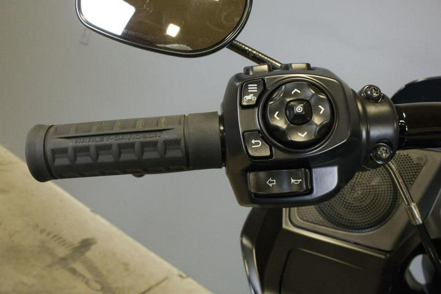 2025 Harley-Davidson® FLTRX - Road Glide®