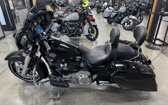 2021 Harley-Davidson Street Glide Special