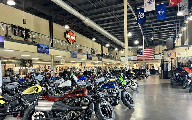 2024 Harley-Davidson CVO™ Road Glide® ST – High-Performance Touring