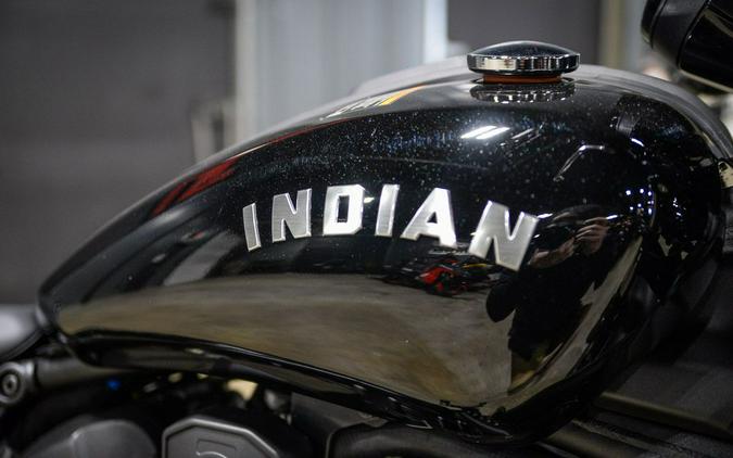 2025 Indian Motorcycle Scout® Sixty Bobber