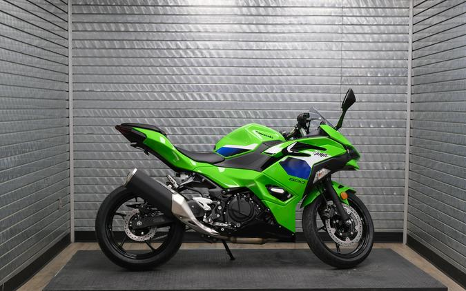 2026 KAWASAKI NINJA 500