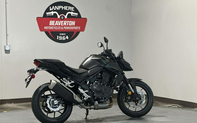 2025 Honda CB750 Hornet Base