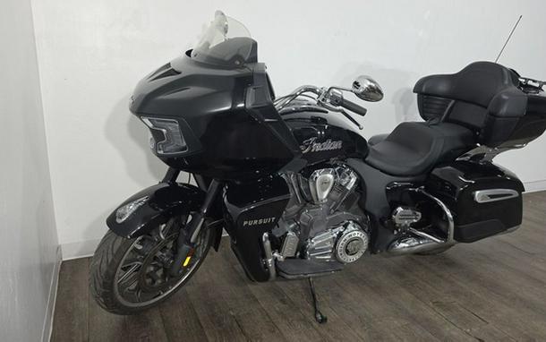 2022 Indian Pursuit Limited Black Metallic