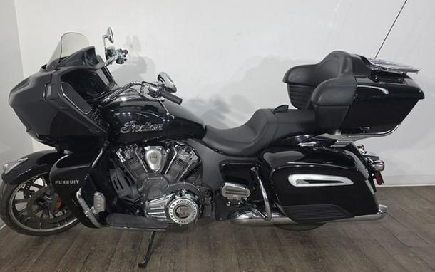 2022 Indian Pursuit Limited Black Metallic
