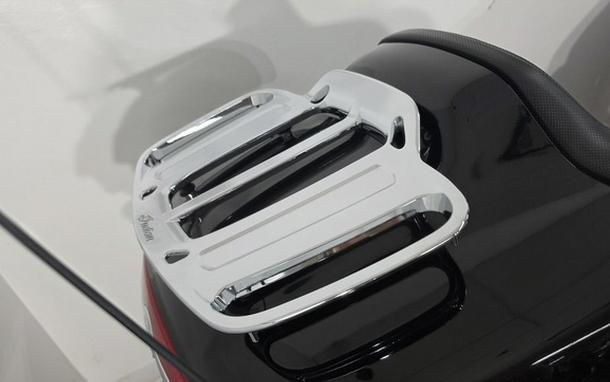 2022 Indian Pursuit Limited Black Metallic
