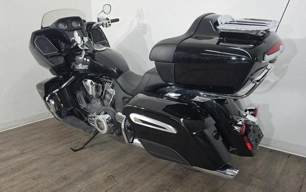 2022 Indian Pursuit Limited Black Metallic
