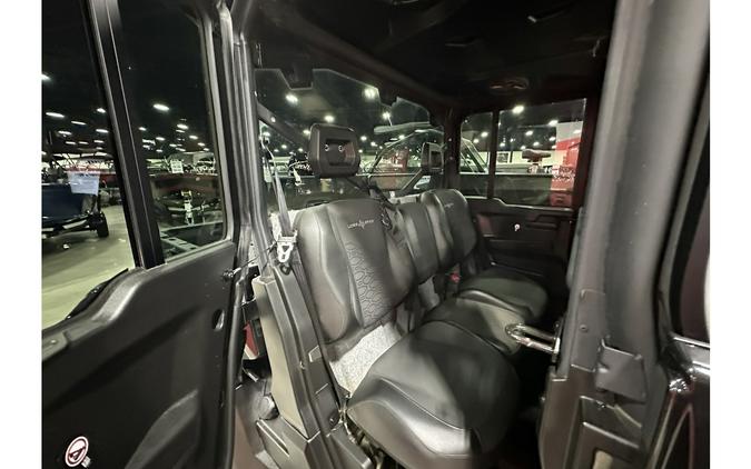 2025 Can-Am DEFENDER MAX LONESTAR CAB HD10