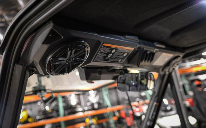 2026 Can-Am Defender Limited HD11