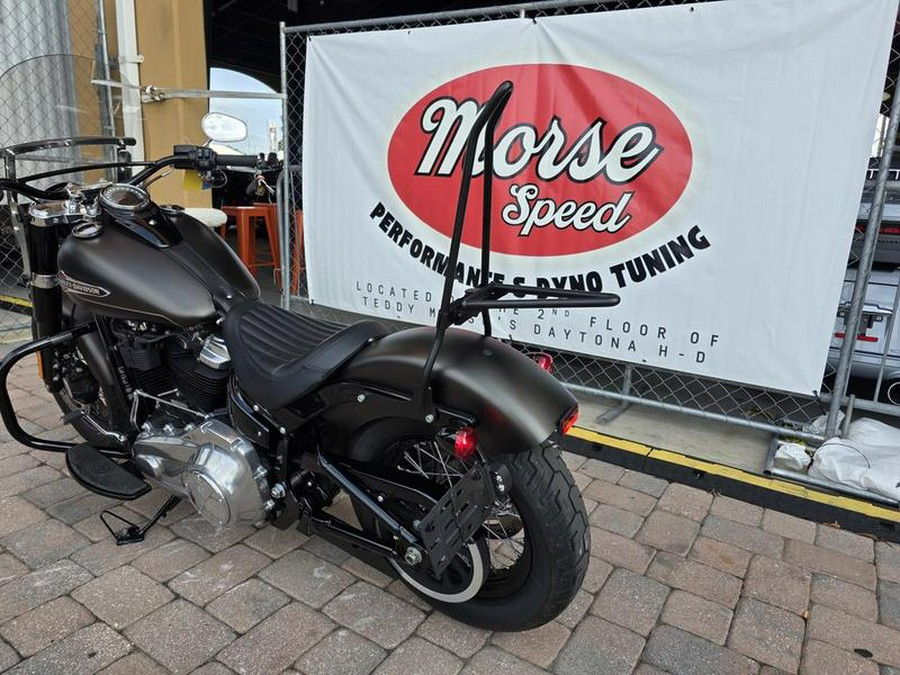 2021 Harley-Davidson® FLSL - Softail Slim®