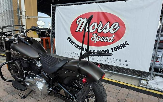 2021 Harley-Davidson® FLSL - Softail Slim®