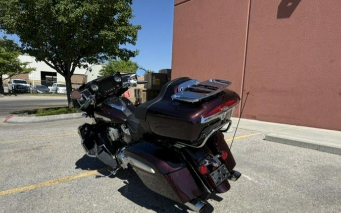 2021 Indian Motorcycle® Roadmaster® Limited Crimson Metallic