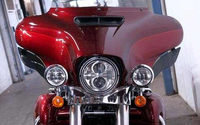 2016 Harley-Davidson® FLHTK - Ultra Limited