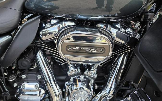 2025 Harley-Davidson® FLHTCUTG - Tri Glide® Ultra