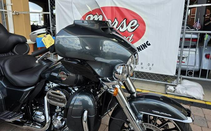 2025 Harley-Davidson® FLHTCUTG - Tri Glide® Ultra