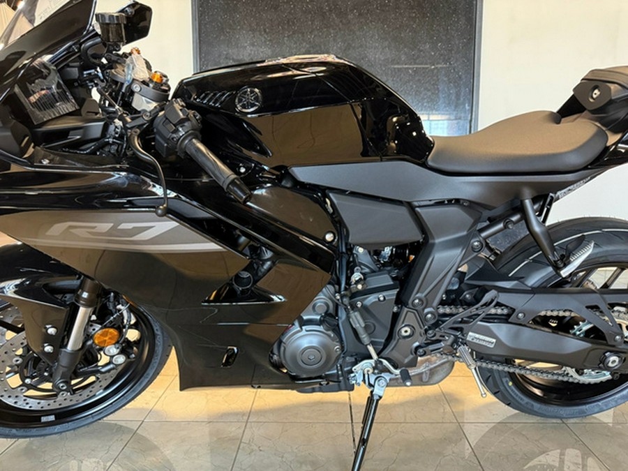 2026 Yamaha YZF R7